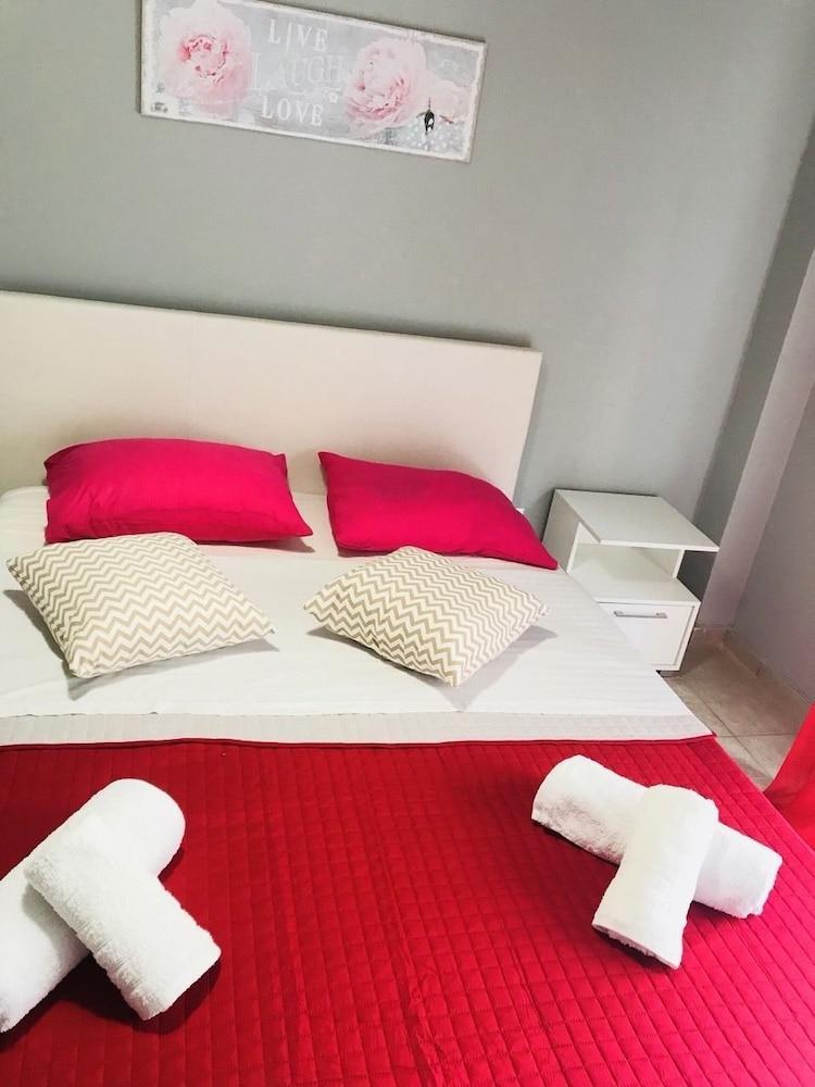 Merilyn Central Apartment Atenas Exterior foto