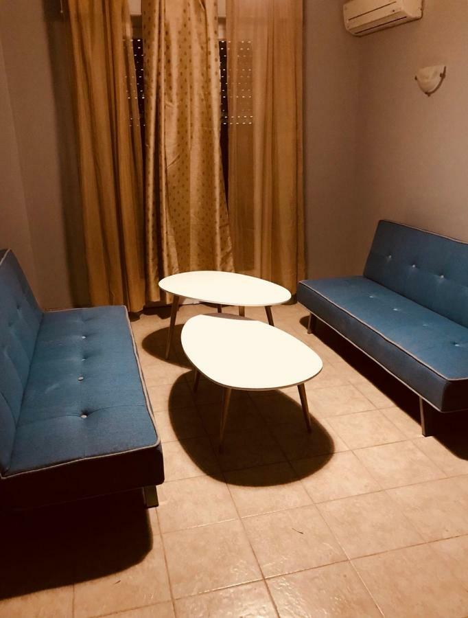 Merilyn Central Apartment Atenas Exterior foto